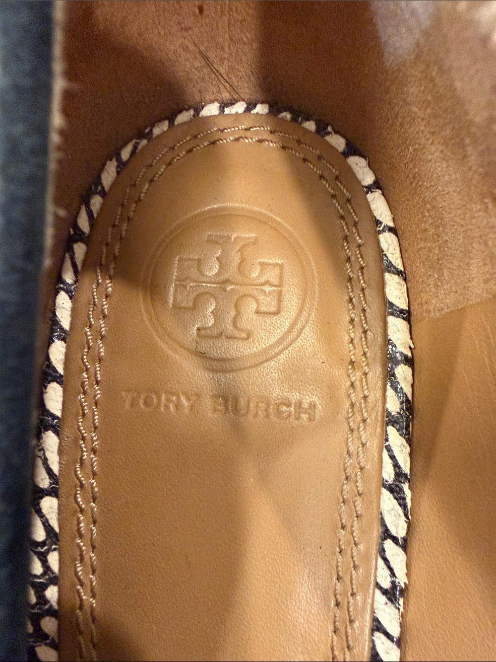 Tory Burch Pascal Pointy Toe Loafer in King Cobra Size 9 - Picture 2 of 9